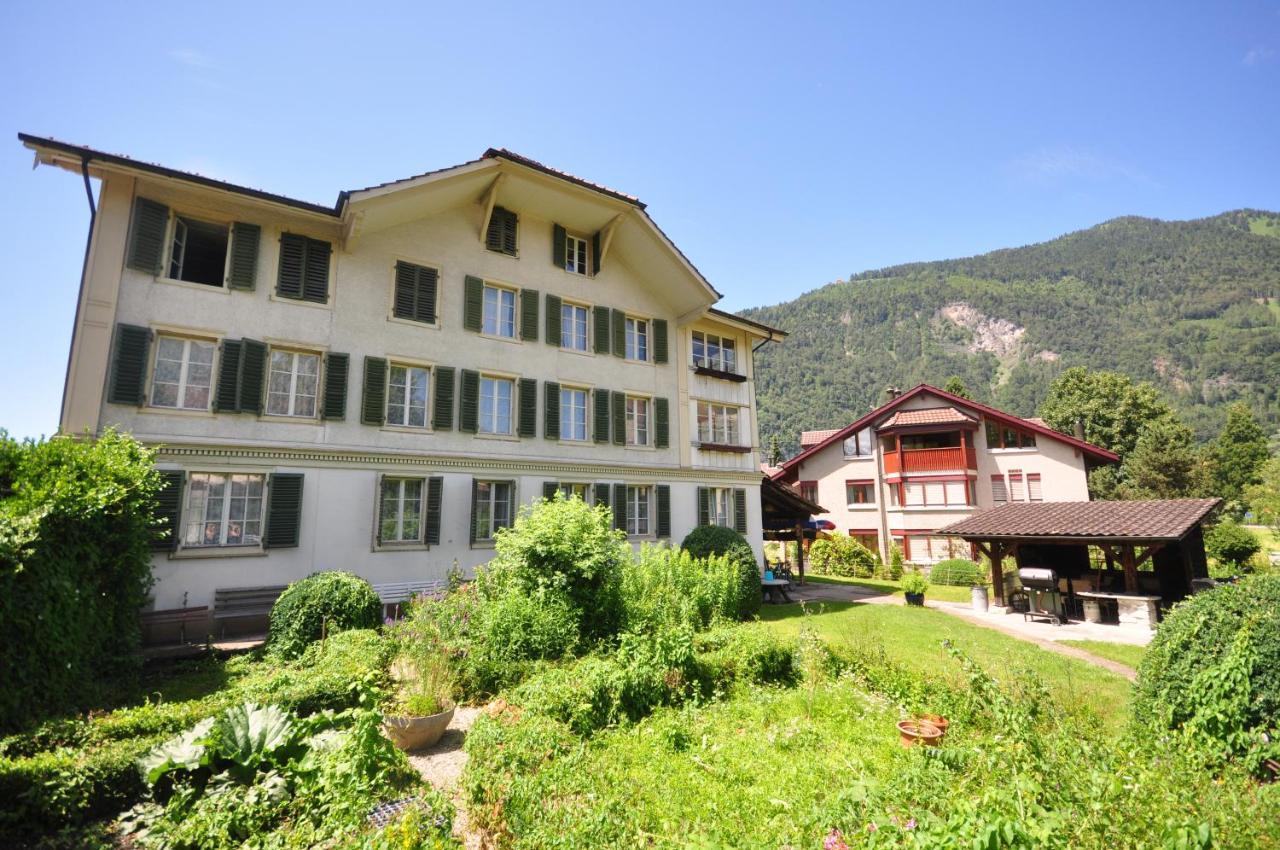 Townhouse II Sleeps 12 Guests Central Интерлакен Екстериор снимка
